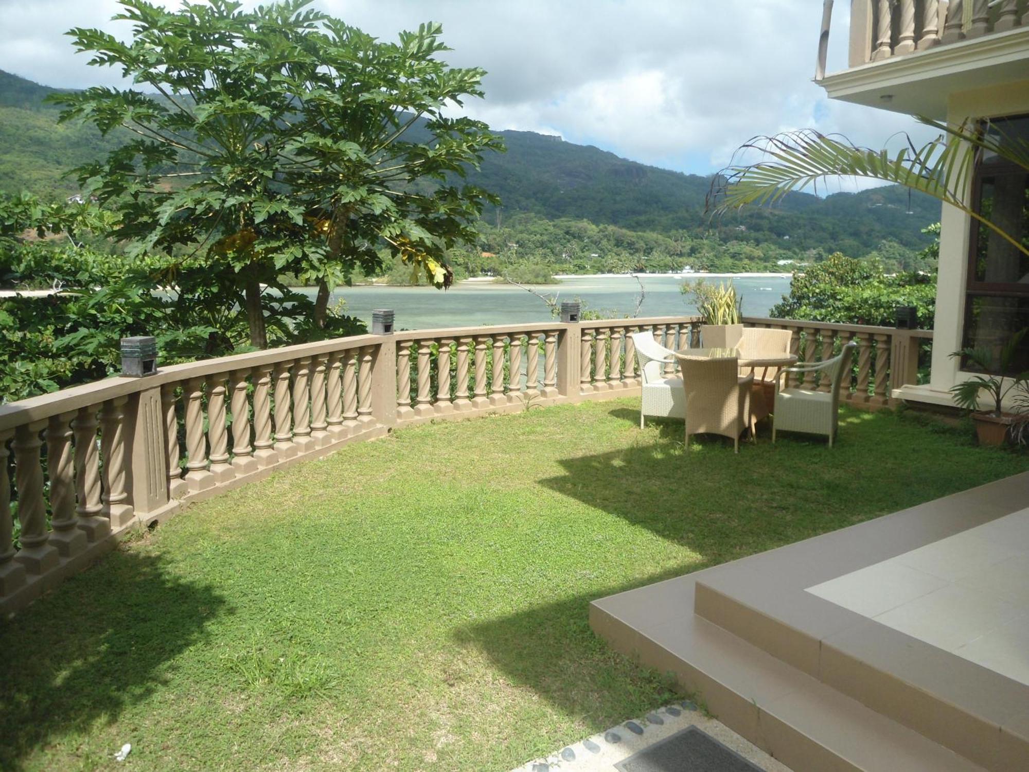 Bayview Villas Seychelles Anse Boileau エクステリア 写真