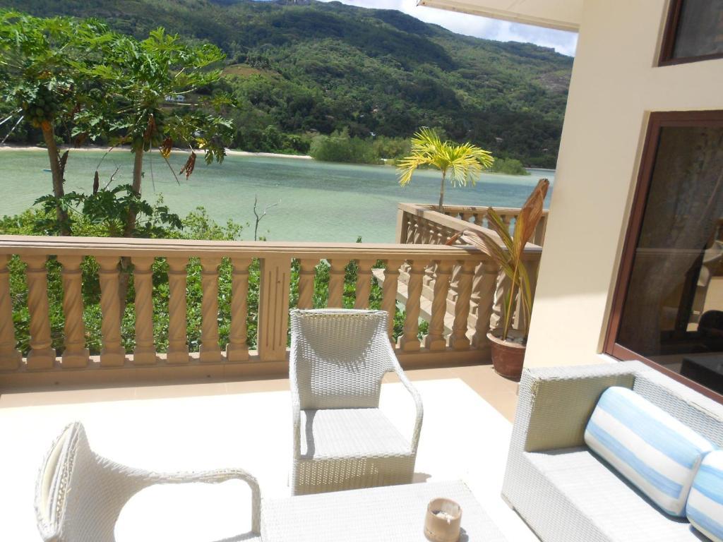 Bayview Villas Seychelles Anse Boileau エクステリア 写真