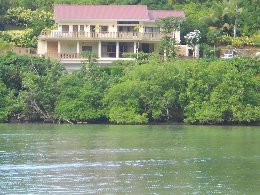 Bayview Villas Seychelles Anse Boileau エクステリア 写真