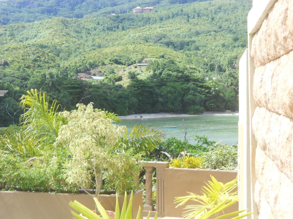 Bayview Villas Seychelles Anse Boileau エクステリア 写真