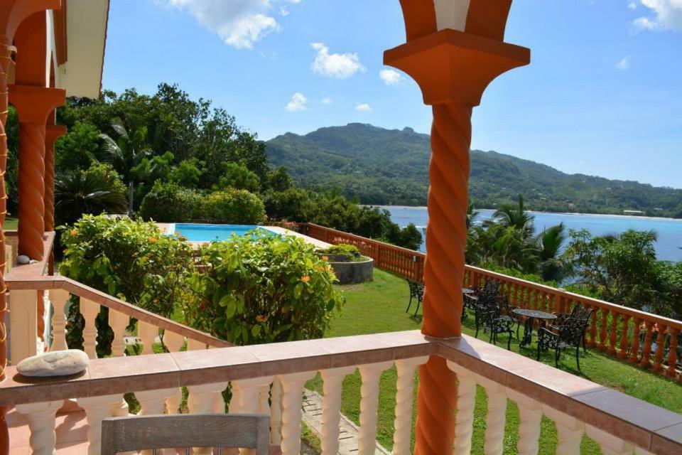 Bayview Villas Seychelles Anse Boileau エクステリア 写真
